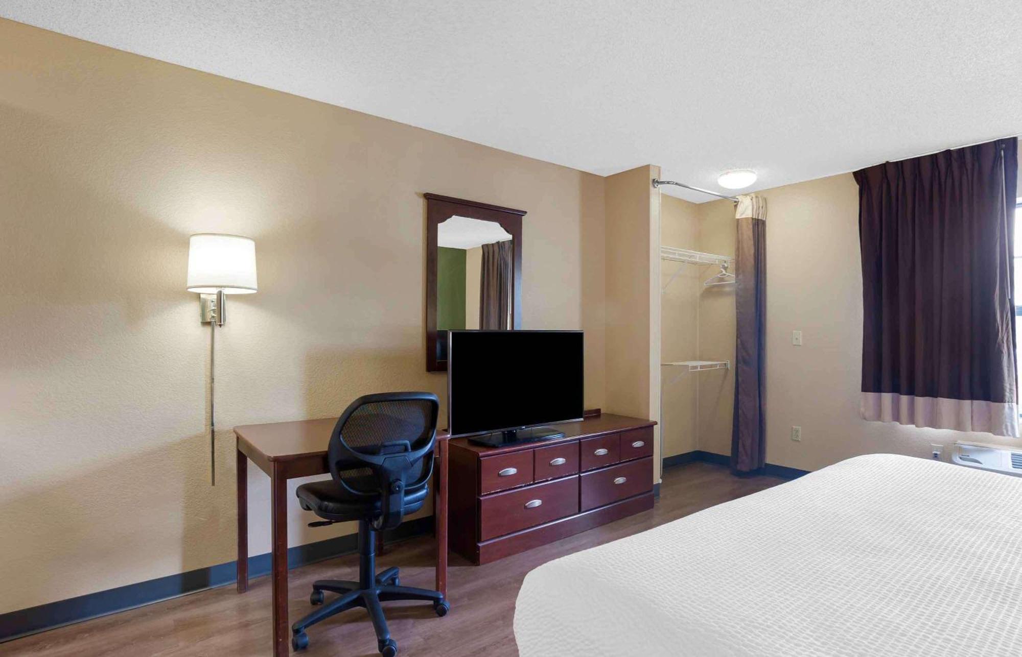Extended Stay America Select Suites - Jacksonville - Lenoir Avenue East Εξωτερικό φωτογραφία
