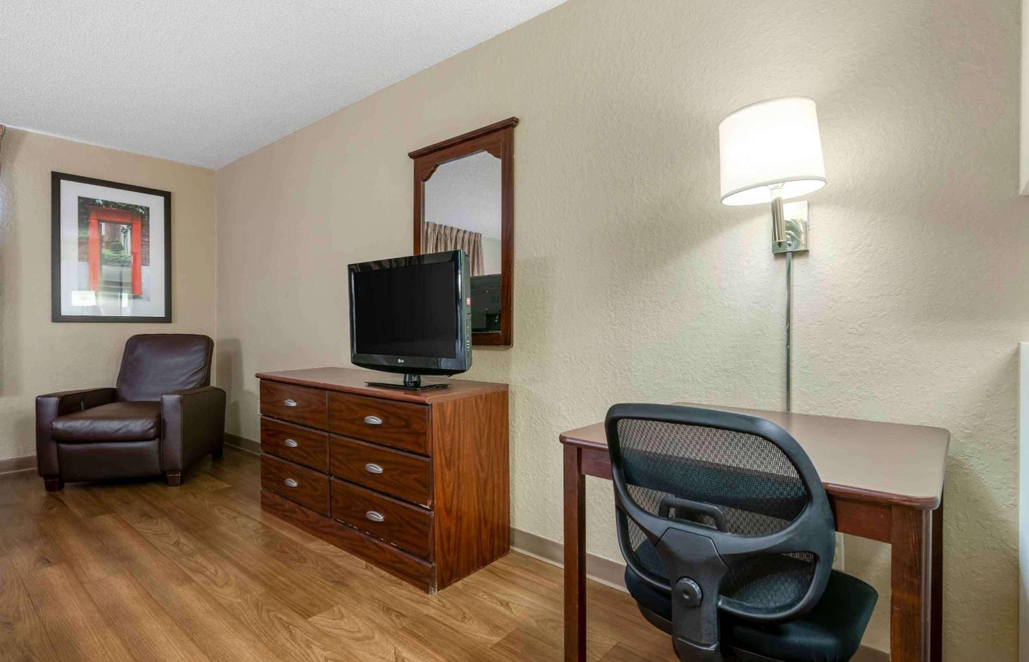 Extended Stay America Select Suites - Jacksonville - Lenoir Avenue East Εξωτερικό φωτογραφία
